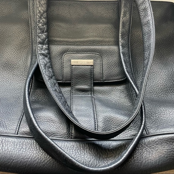 Bree Original Soft Leather Documents Shoulder Bag - Picture 5 of 14